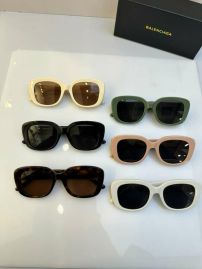 Picture of Balenciga Sunglasses _SKUfw55489459fw